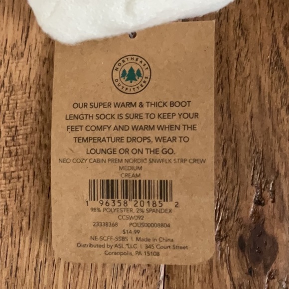 Cozy Cabin Super Soft Boot Sock - Picture 4 of 4